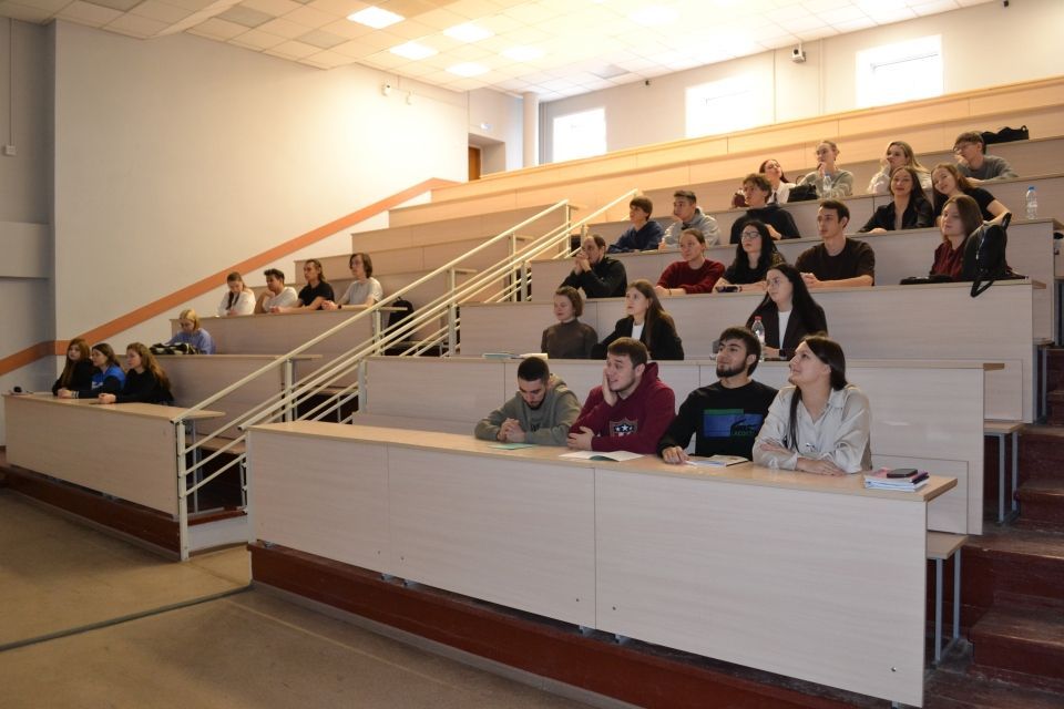 Студенты АлтГУ узнали, что делают Барнаульские ТЭЦ-2 и ТЭЦ-3 для улучшения экологической обстановки