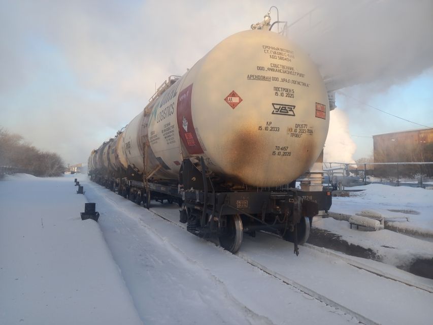 В период холодов на Южную тепловую станцию Рубцовска осуществляются дополнительные поставки мазута 