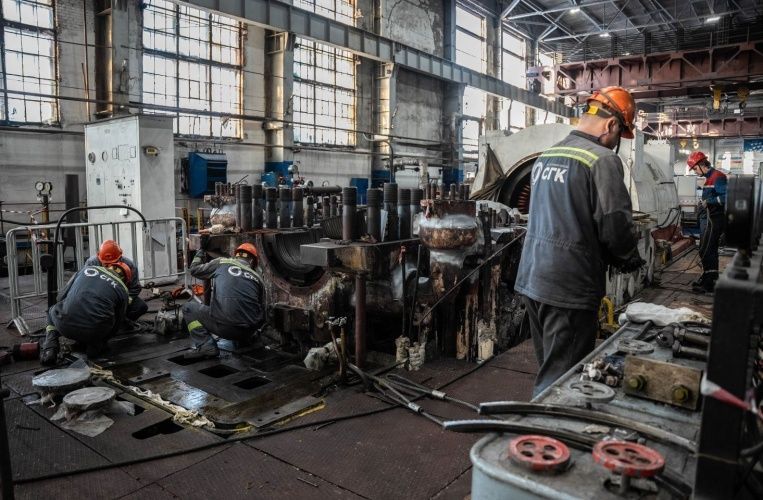 Работаем в две смены: энергетики приступили к капитальному ремонту турбоагрегата на Новосибирской ТЭЦ-4