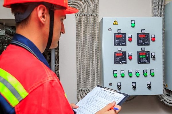 Нас спрашивают: За что отвечает управляющая организация, а за что — СГК?