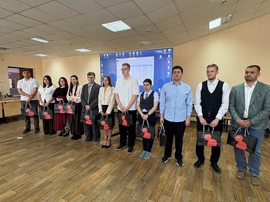 Профессия, востребованная всегда: в СФУ защитили дипломы будущие энергетики