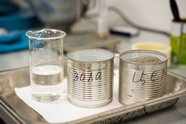 Первые пробы золы-уноса Красноярской ТЭЦ-3 и Приморской ГРЭС проверили в Новосибирске