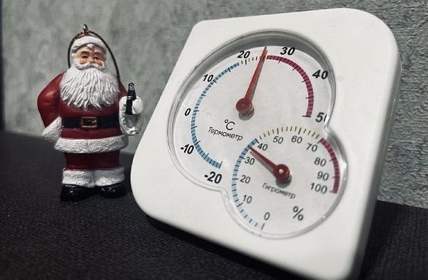 Какая температура должна быть в квартире и куда обращаться, если дома холодно?